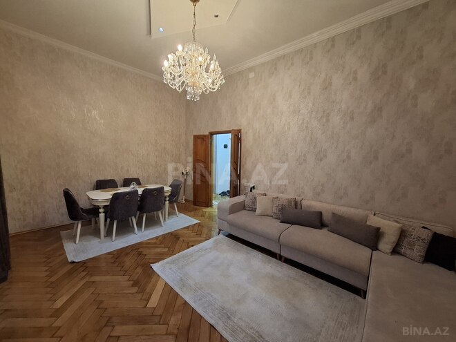 Satılır 3 otaqlı köhnə tikili 130 m², İçəri Şəhər m., photo 3 from 16