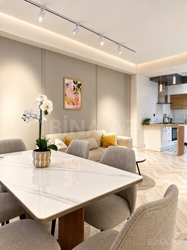 İcarəyə verilir 2 otaqlı yeni tikili 85 m², 28 May m., photo 3 from 17