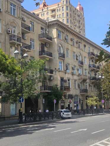 Сдаётся 2-комн. вторичка 60 м², м. Сахил, photo 1 from 12