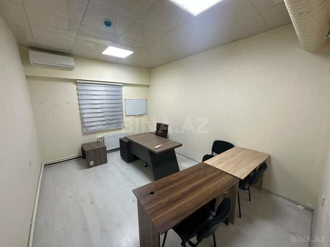 Сдаётся 2-комн. офис 30 м², м. Нариман Нариманов, photo 1 from 6