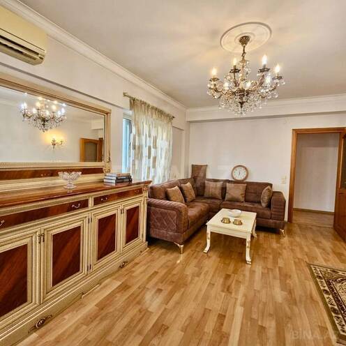 Продается 2-комн. вторичка 60 м², м. Шах Исмаил Хатаи, photo 3 from 18