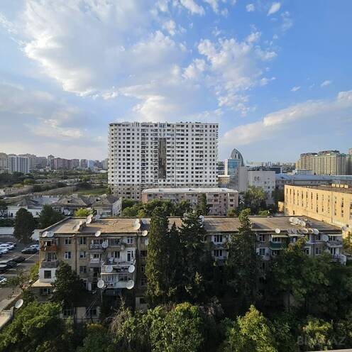 Продается 2-комн. вторичка 60 м², м. Шах Исмаил Хатаи, photo 17 from 18
