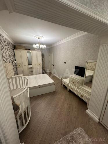 Продаётся 2-комн. вторичка 60 м², м. Халглар Достлугу, photo 7 from 19