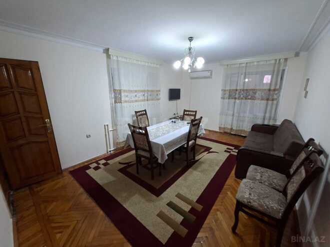 İcarəyə verilir 3 otaqlı köhnə tikili 55 m², İnşaatçılar m., photo 1 from 7