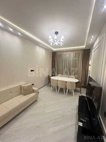 Продается 2-комн. новостройка 71 м², м. Иншаатчылар, photo 1 from 17
