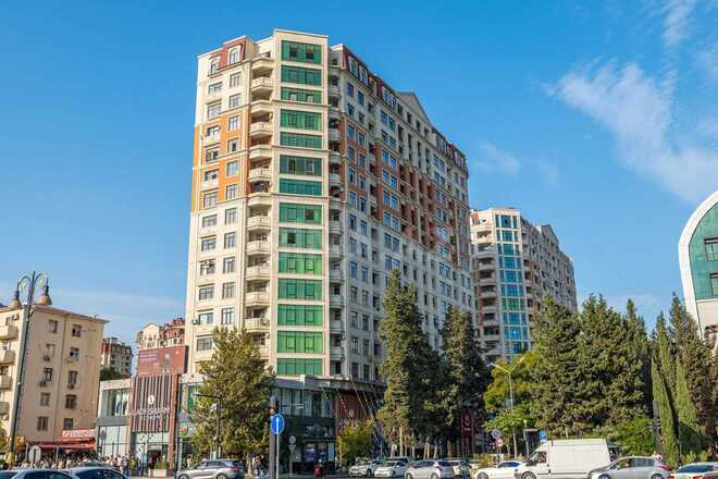 Сдаётся 4-комн. новостройка 155 м², м. Нариман Нариманов, photo 1 from 16