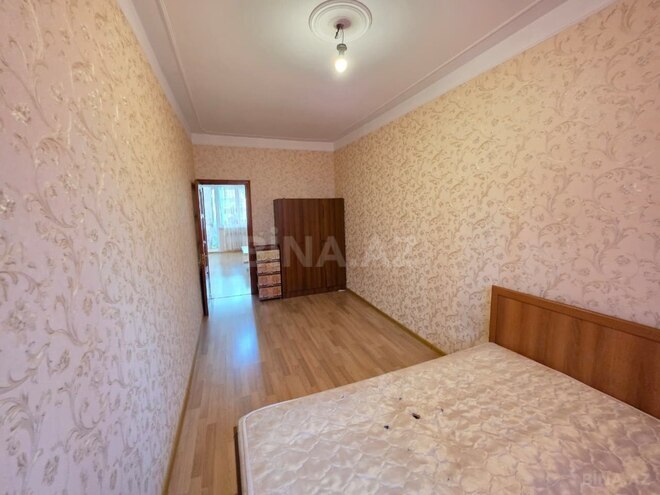 Satılır 2 otaqlı köhnə tikili 55 m², 8 Noyabr m., photo 5 from 11