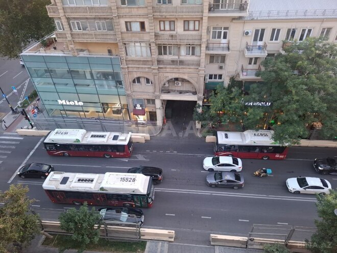 İcarəyə verilir 3 otaqlı köhnə tikili 100 m², 28 May m., photo 19 from 21