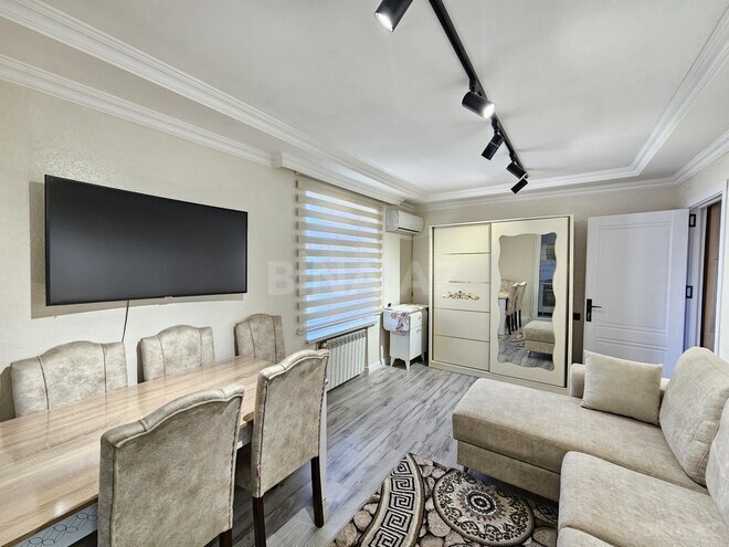 Продаётся 2-комн. вторичка 35 м², м. Кара Караев, photo 6 from 16
