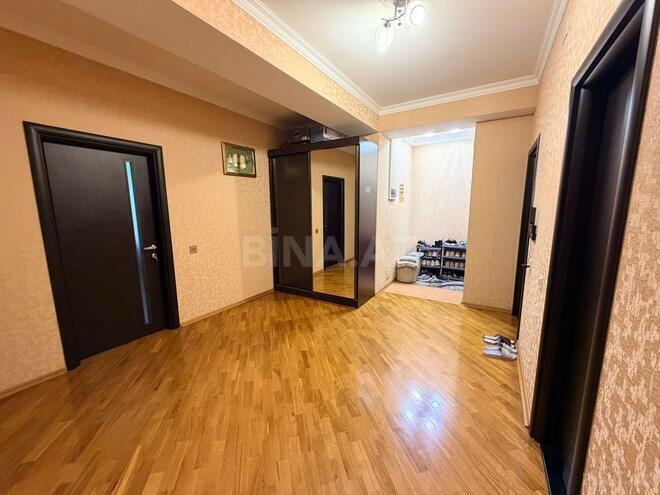 Продаётся 2-комн. новостройка 110 м², м. Элмляр Академиясы, photo 5 from 13
