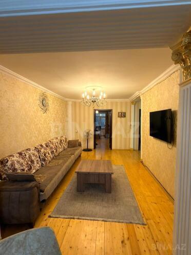 Satılır 4 otaqlı köhnə tikili 95 m², İnşaatçılar m., photo 10 from 13