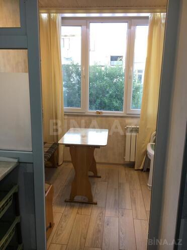 Продаётся 2-комн. вторичка 50 м², м. Элмляр Академиясы, photo 17 from 25