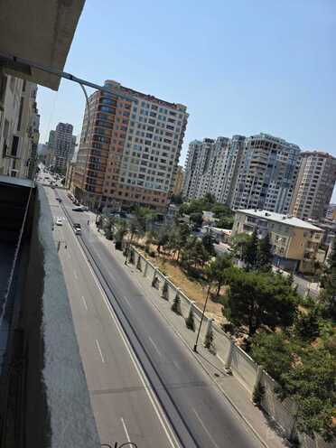 Satılır 2 otaqlı köhnə tikili 65 m², Gənclik m., photo 11 from 30
