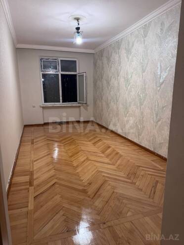 Продаётся 2-комн. вторичка 45 м², м. Иншаатчылар, photo 16 from 19