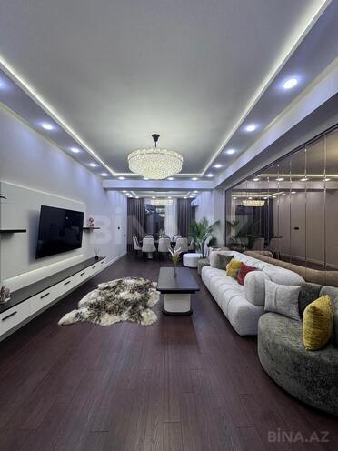 Продаётся 3-комн. новостройка 172 м², м. Элмляр Академиясы, photo 3 from 10