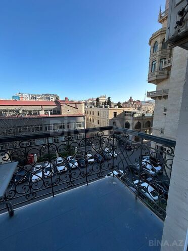 İcarəyə verilir 3 otaqlı köhnə tikili 80 m², Sahil m., photo 12 from 14