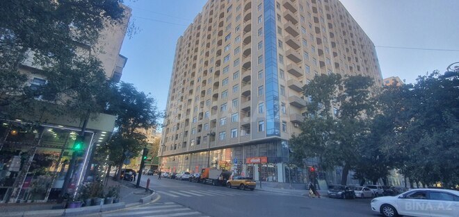 Продаётся 3-комн. новостройка 138 м², Насиминский  р., photo 1 from 21