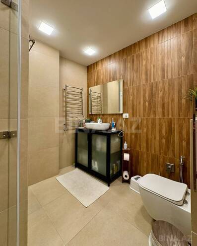 Сдаётся 2-комн. новостройка 102 м², м. Низами, photo 17 from 19