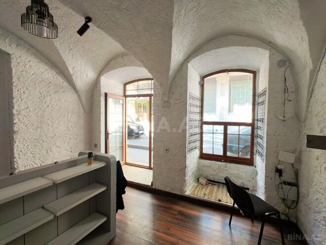 Сдается  объект 30 м², м. Сахил, photo 9 from 10