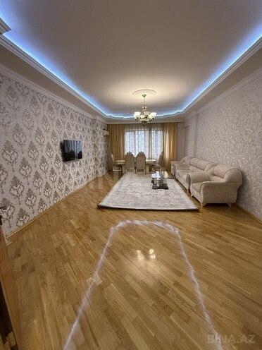 Сдаётся 3-комн. новостройка 134 м², Насиминский  р., photo 1 from 13