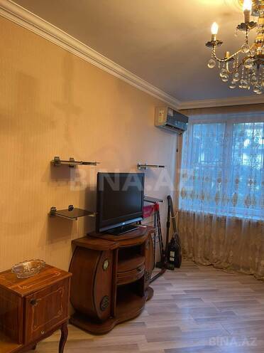 Satılır 1 otaqlı köhnə tikili 35 m², Elmlər Akademiyası m., photo 8 from 10