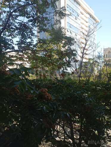 Продаётся 2-комн. вторичка 75 м², м. 28 мая, photo 3 from 30
