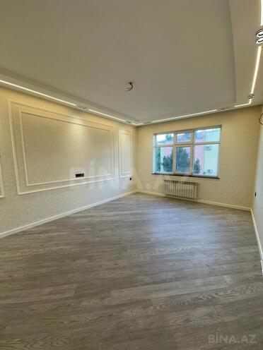 Продаётся 4-комн. новостройка 80 м², Хатаинский р., photo 3 from 32