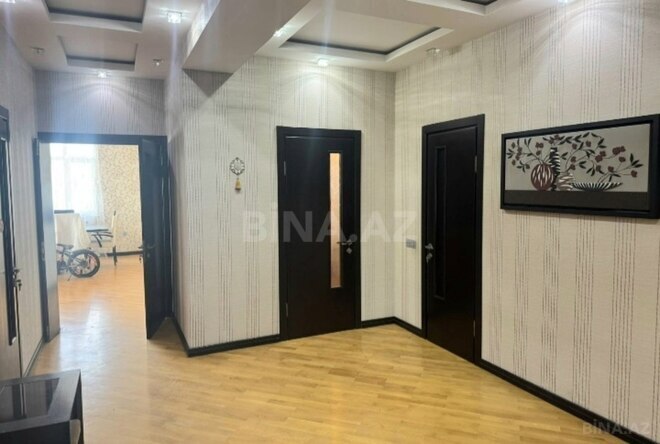 Продается 3-комн. новостройка 130 м², м. Элмляр Академиясы, photo 3 from 16