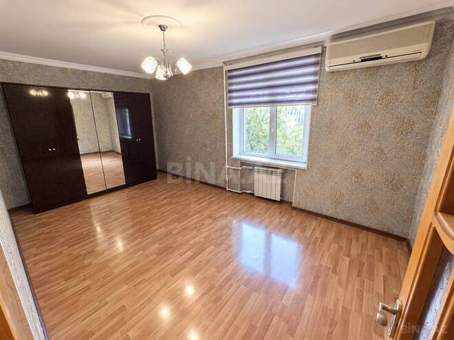 Продается 2-комн. вторичка 50 м², м. Нефтчиляр, photo 3 from 10