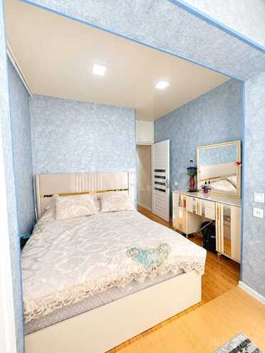 Продаётся 2-комн. вторичка 44 м², м. Ази Асланов, photo 9 from 15