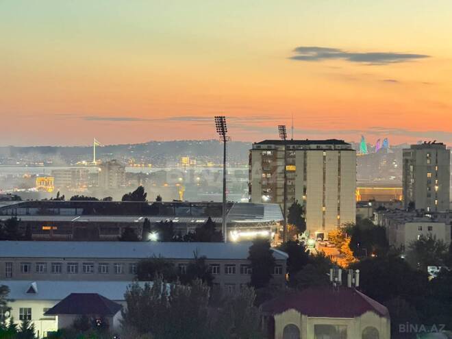 Satılır 3 otaqlı köhnə tikili 85 m², Xalqlar Dostluğu m., photo 18 from 19
