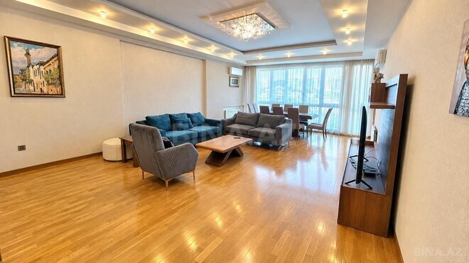 İcarəyə verilir 4 otaqlı yeni tikili 210 m², Şah İsmayıl Xətai m., photo 1 from 29