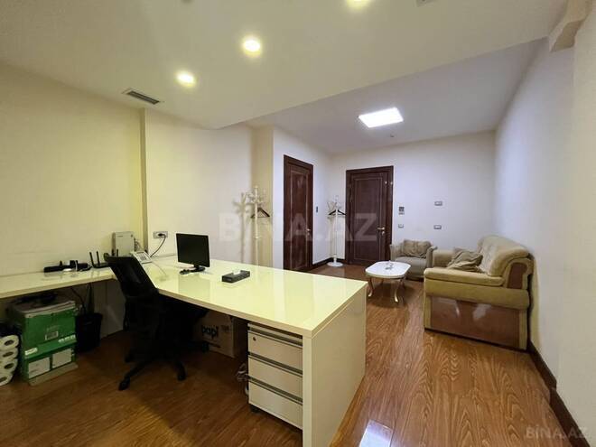 Сдаётся 4-комн. офис 250 м², м. Шах Исмаил Хатаи, photo 17 from 20