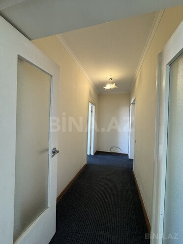 Продаётся 3-комн. вторичка 80 м², м. Элмляр Академиясы, photo 10 from 16