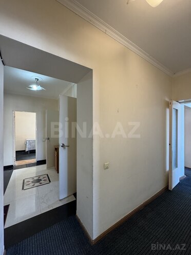 Продаётся 3-комн. вторичка 80 м², м. Элмляр Академиясы, photo 9 from 16