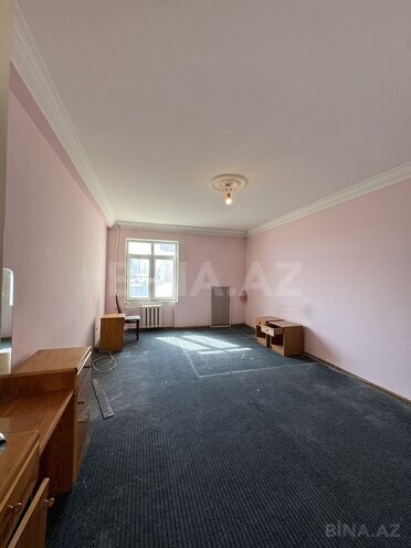Продаётся 3-комн. вторичка 80 м², м. Элмляр Академиясы, photo 6 from 16