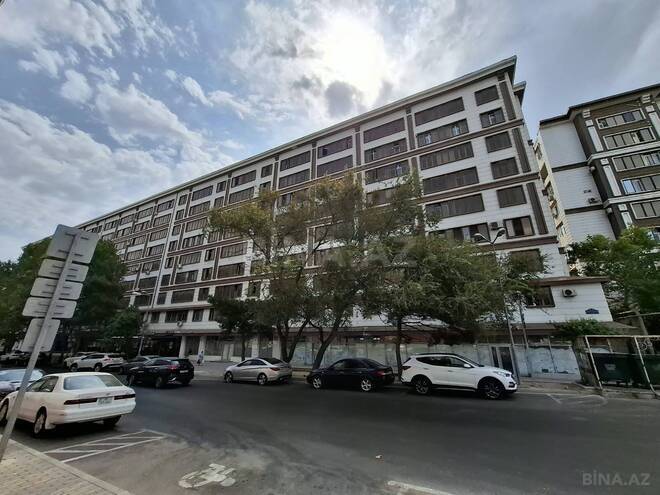Продается 2-комн. вторичка 45 м², пос. 8-й мкр, photo 1 from 13