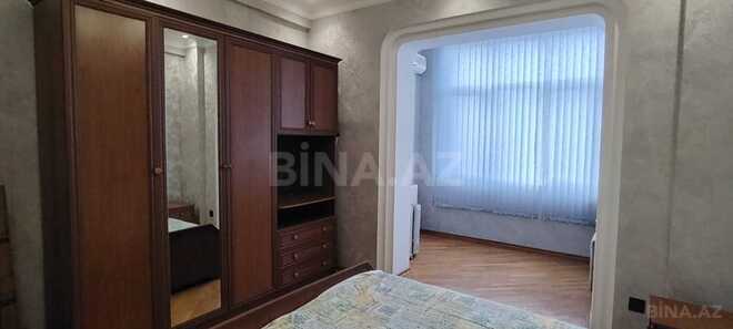 Satılır 3 otaqlı köhnə tikili 100 m², Sahil m., photo 19 from 25