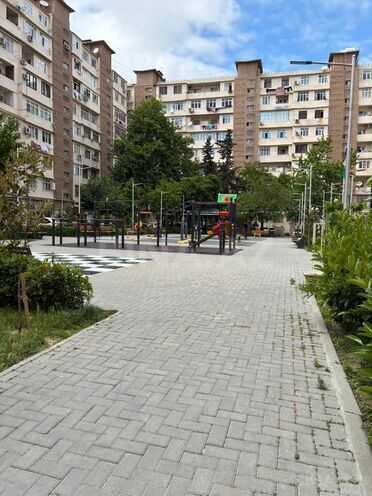 Продаётся 4-комн. вторичка 110 м², м. Иншаатчылар, photo 1 from 23