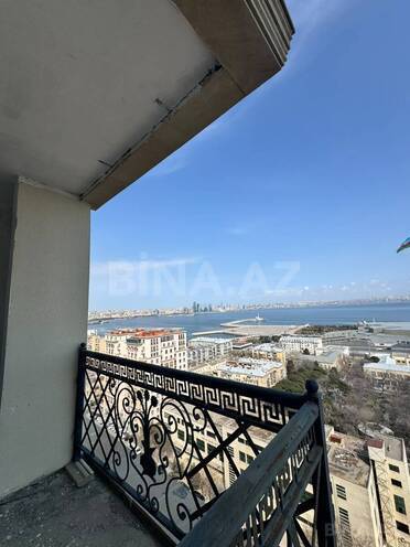 Satılır 4 otaqlı yeni tikili 178 m², Bayıl q., photo 11 from 19