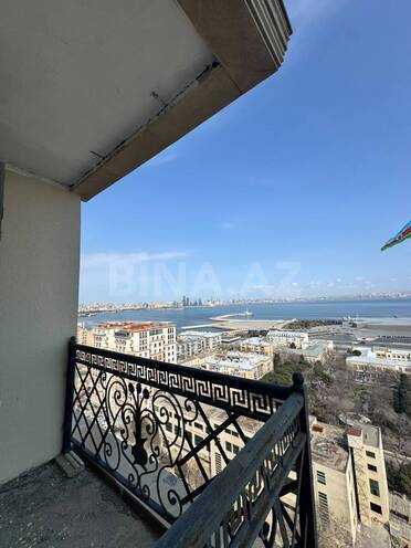 Satılır 4 otaqlı yeni tikili 178 m², Bayıl q., photo 9 from 19