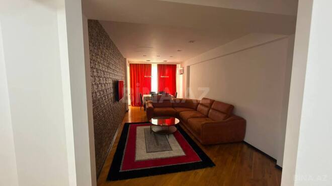 Satılır 3 otaqlı köhnə tikili 125 m², İnşaatçılar m., photo 3 from 14