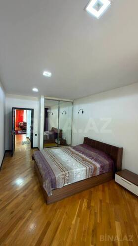 Satılır 3 otaqlı köhnə tikili 125 m², İnşaatçılar m., photo 5 from 14