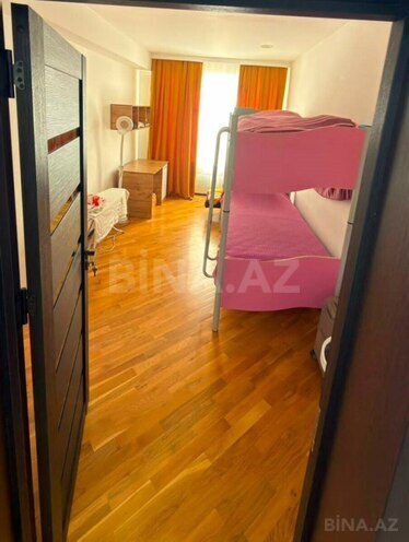 Satılır 3 otaqlı köhnə tikili 125 m², İnşaatçılar m., photo 8 from 14