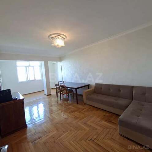 Satılır 2 otaqlı köhnə tikili 62 m², Gənclik m., photo 1 from 14