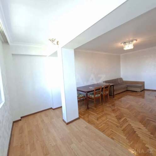 Satılır 2 otaqlı köhnə tikili 62 m², Gənclik m., photo 3 from 14