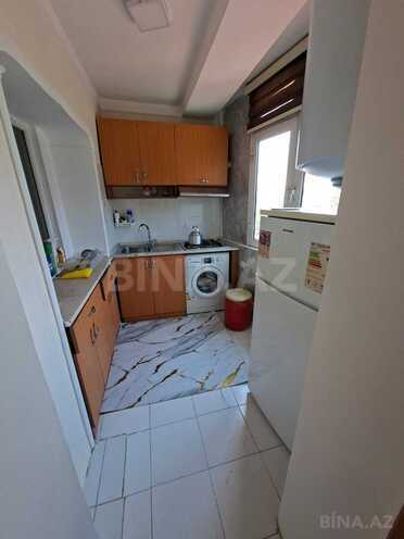 Сдаётся 3-комн. вторичка 60 м², м. Иншаатчылар, photo 4 from 7