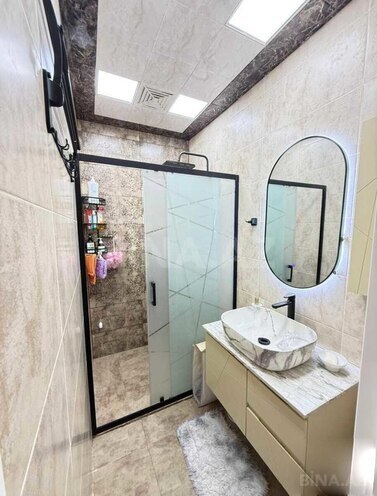 Satılır 4 otaqlı köhnə tikili 110 m², İnşaatçılar m., photo 15 from 18