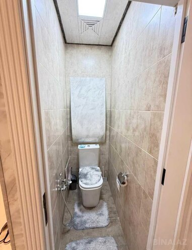 Satılır 4 otaqlı köhnə tikili 110 m², İnşaatçılar m., photo 16 from 18