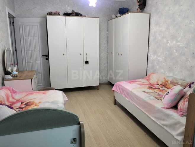 Satılır 4 otaqlı köhnə tikili 110 m², İnşaatçılar m., photo 14 from 18